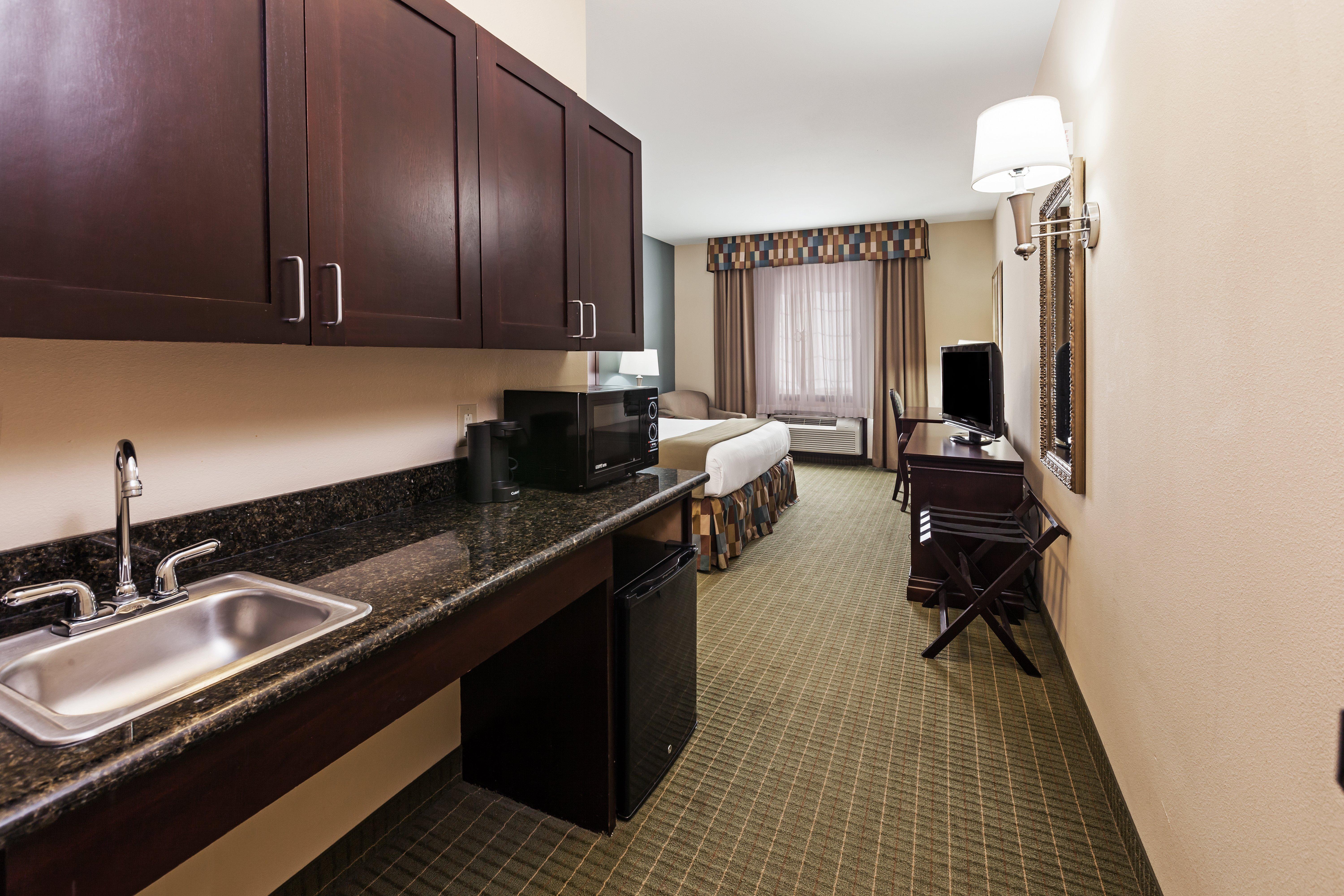 Holiday Inn Express Hotel & Suites Henderson - Traffic Star By Ihg Ngoại thất bức ảnh